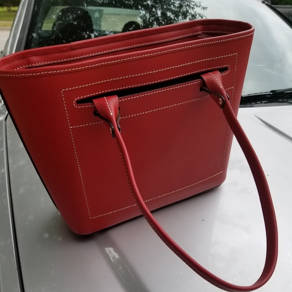 Dooney Beacon tote and matching wallet. - Picture 2 of 8